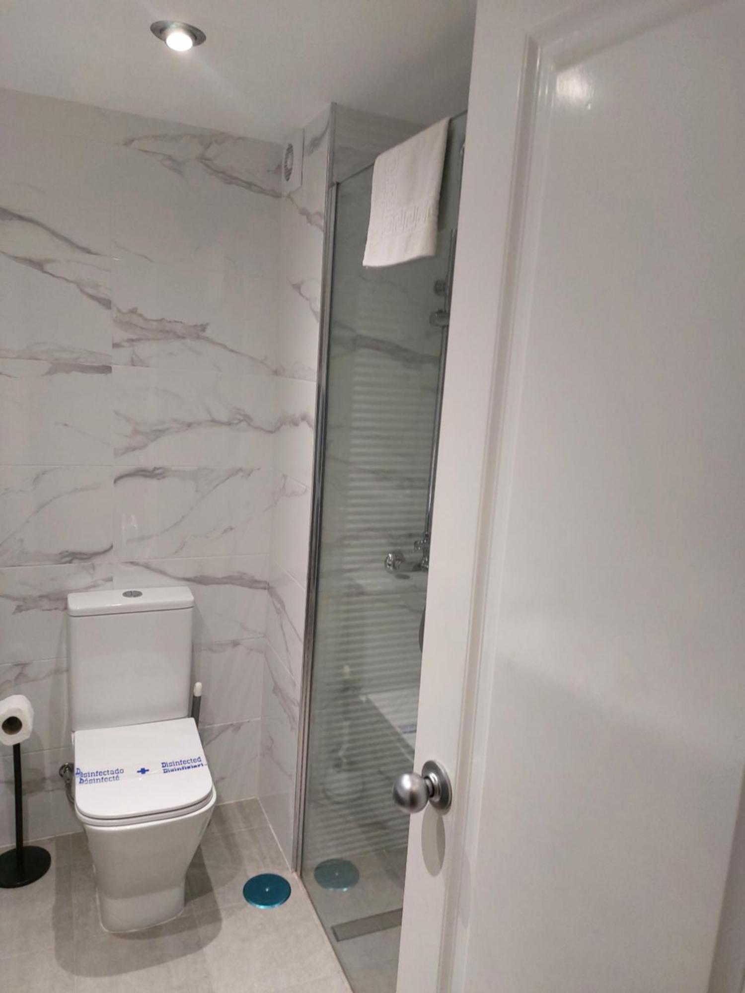 מאלגה Benal Beach Apartments מראה חיצוני תמונה