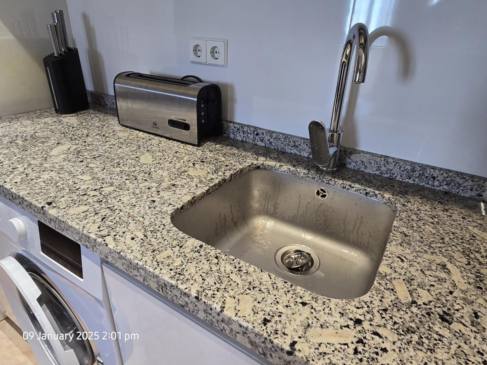 מאלגה Benal Beach Apartments מראה חיצוני תמונה